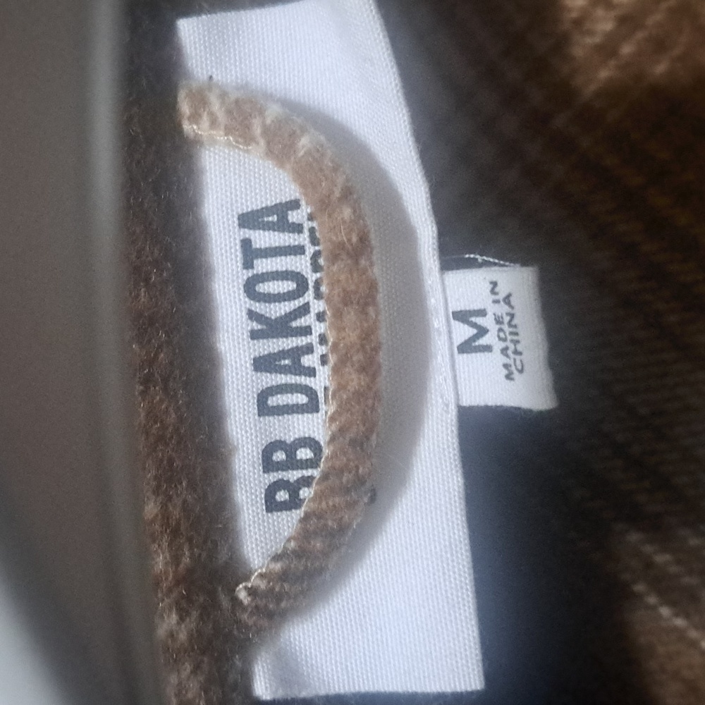 BB Dakota by Steve Madden Fringe With Benefits Shacket - Picture 3 of 5